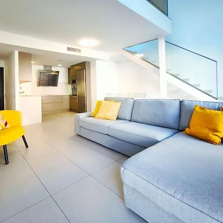 Moderno Duplex En Centro Lägenhet *