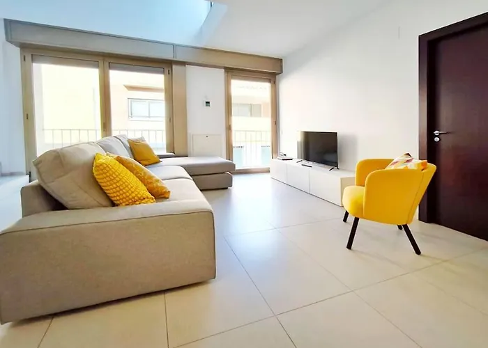 Moderno Duplex En Centro Lägenhet